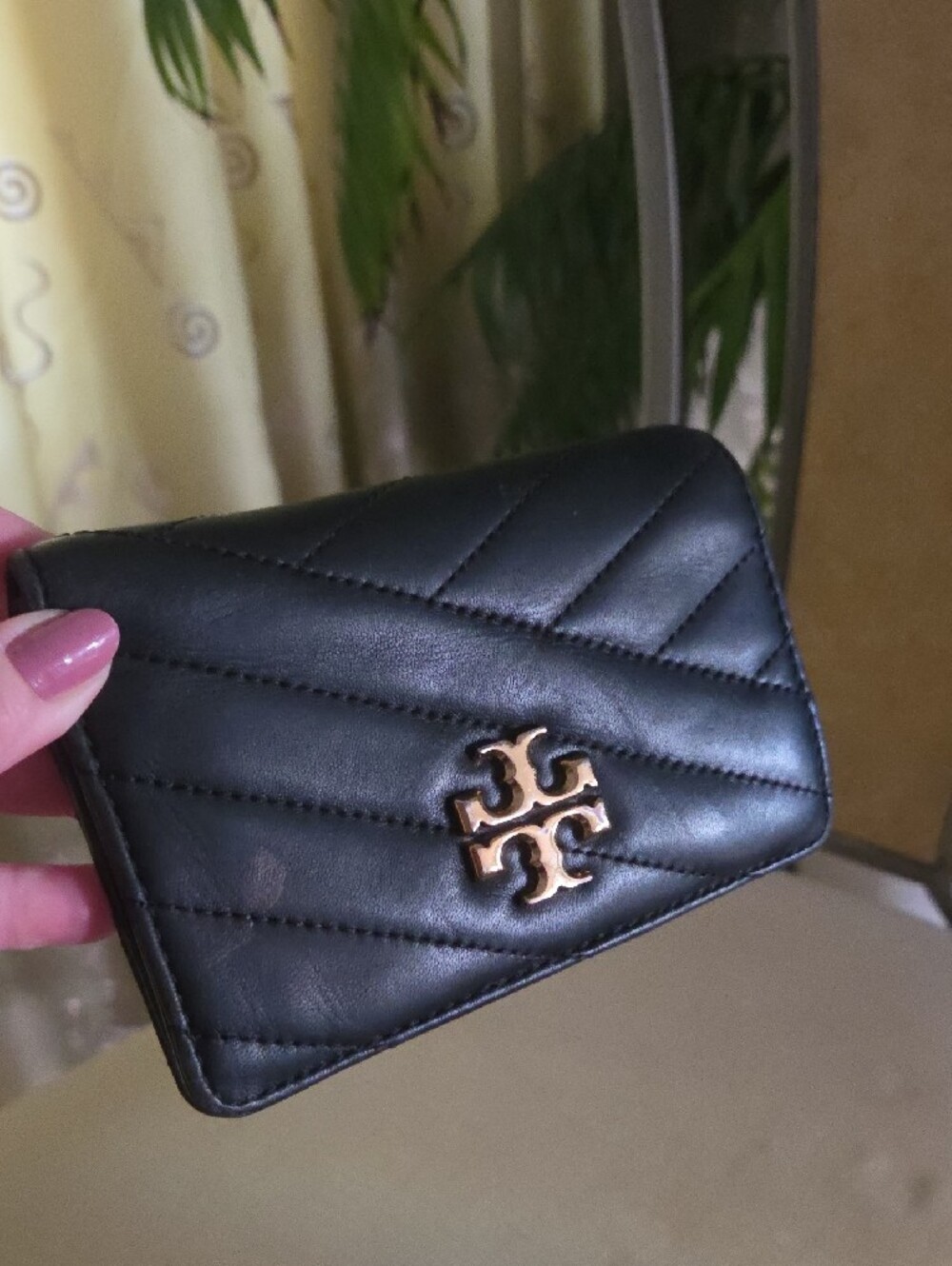 Tory Burch Kira Chevron Quilted Card Holder ❤️ - Picture 9 of 9